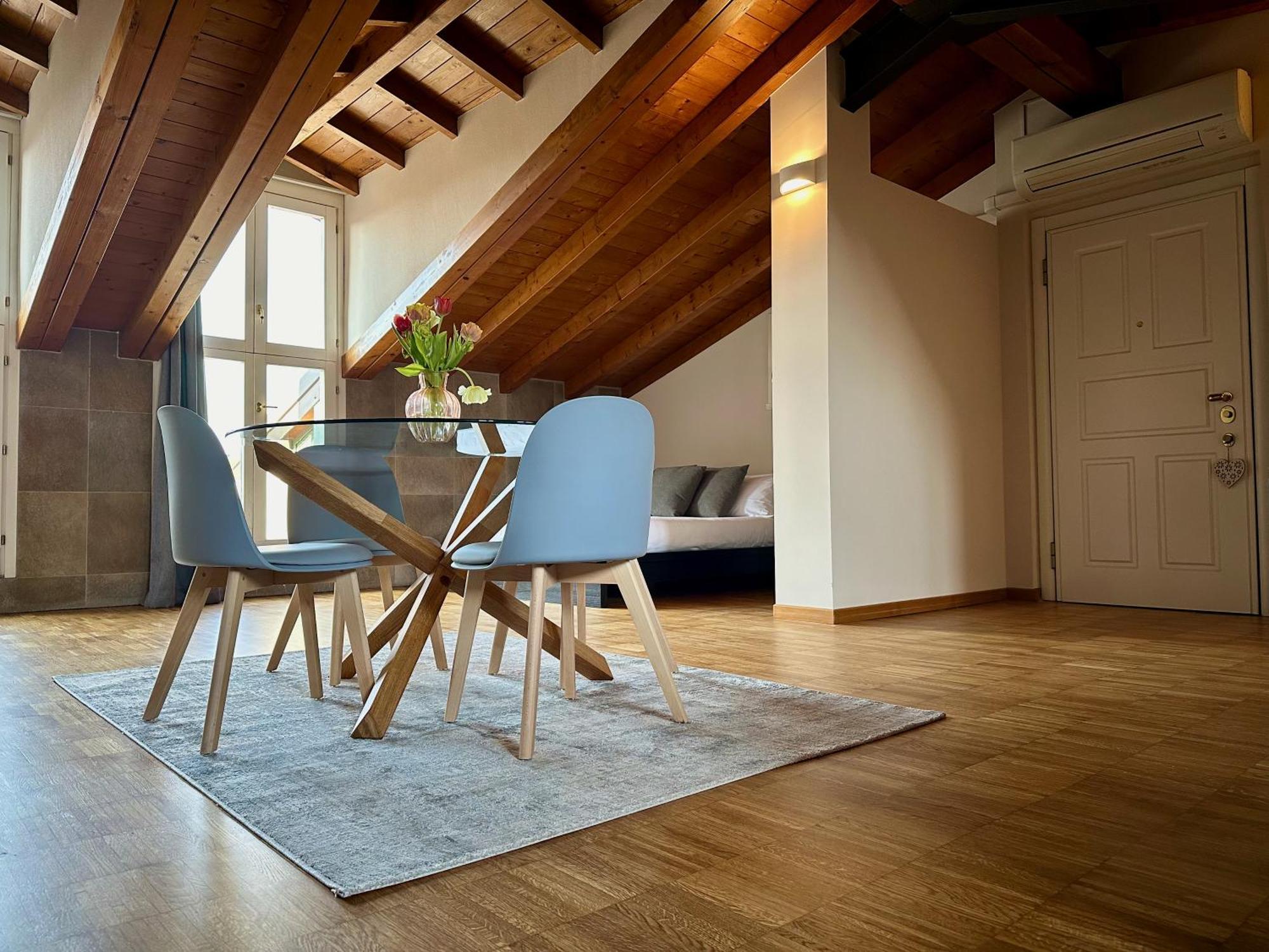 Apartment Magic Place Bergamo! Relax With Terrace In The Heart Of The Bergamo